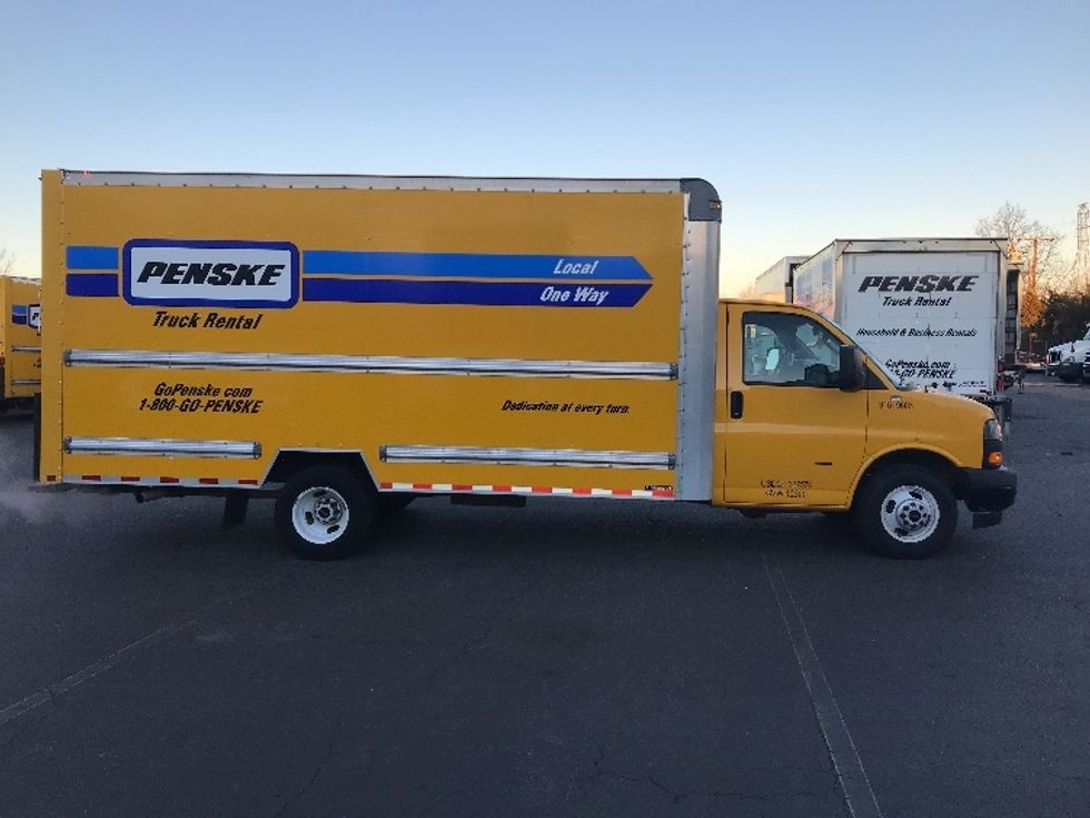 Light Duty Box Truck-Light and Medium Duty Trucks-GMC-2021-Savana G33903-Charlotte-NC-93,217\n\t\tmiles-$ 33,250 - Image 12