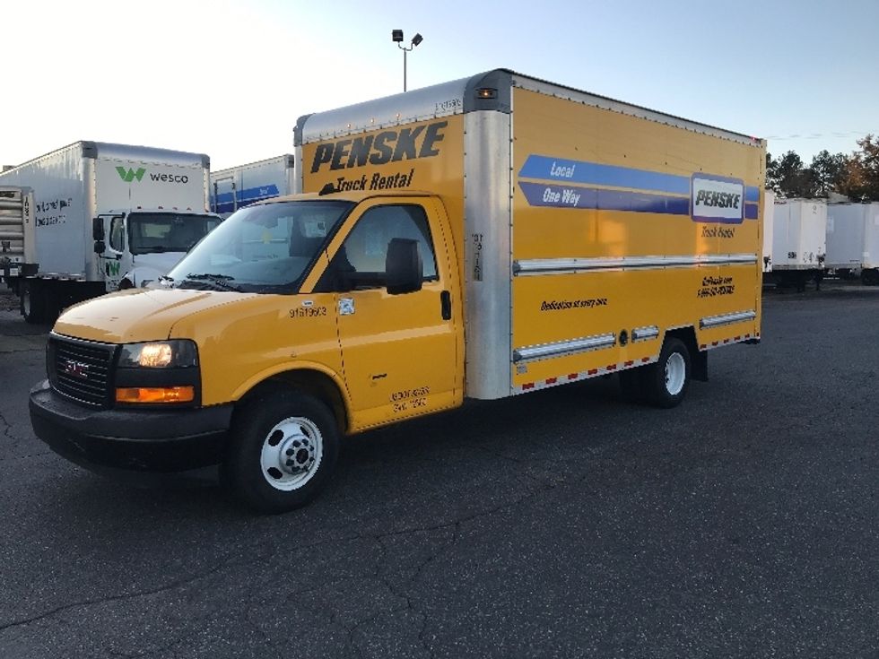 Light Duty Box Truck-Light and Medium Duty Trucks-GMC-2021-Savana G33903-Charlotte-NC-93,217\n\t\tmiles-$ 33,250 - Image 3