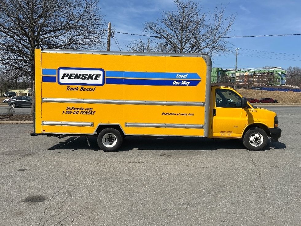 Light Duty Box Truck-Light and Medium Duty Trucks-GMC-2021-Savana G33903-Charlottesville-VA-94,524\n\t\tmiles-$ 28,750 - Image 14