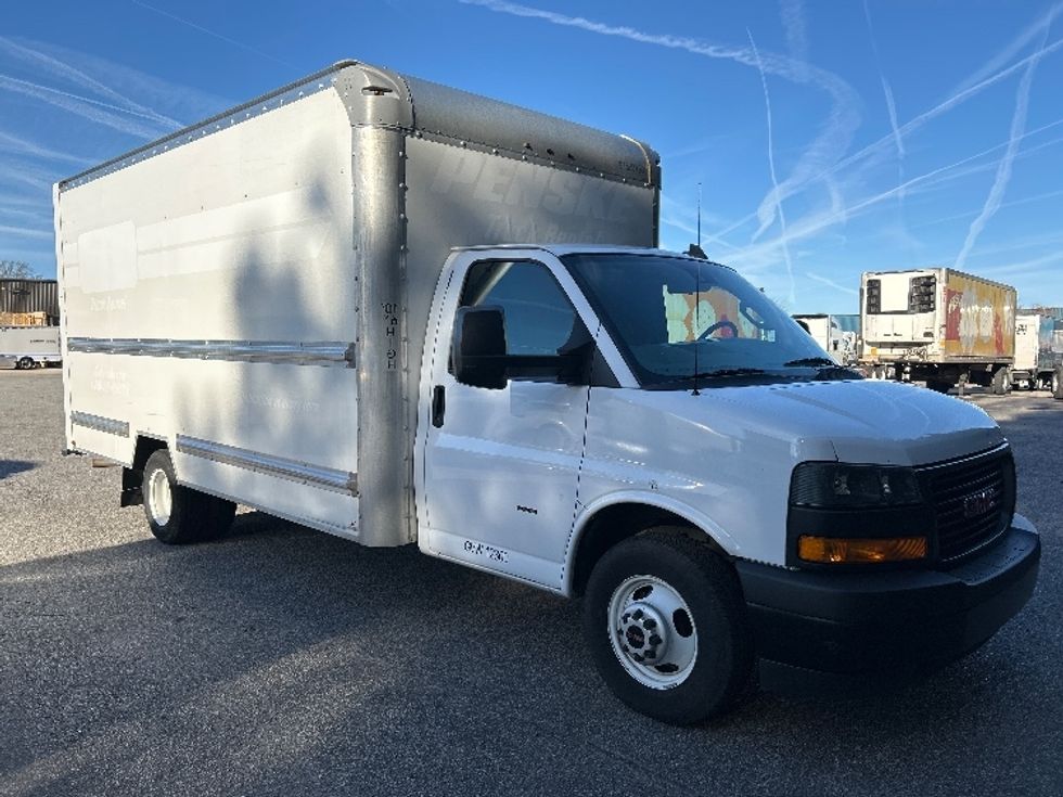 Light Duty Box Truck-Light and Medium Duty Trucks-GMC-2021-Savana G33903-Chesapeake-VA-104,369\n\t\tmiles-$ 30,750 - Image 1