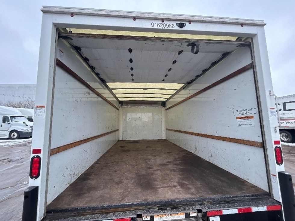 Light Duty Box Truck-Light and Medium Duty Trucks-GMC-2021-Savana G33903-Chicago (Melrose Park)-IL-118,995\n\t\tmiles-$ 27,750 - Image 9