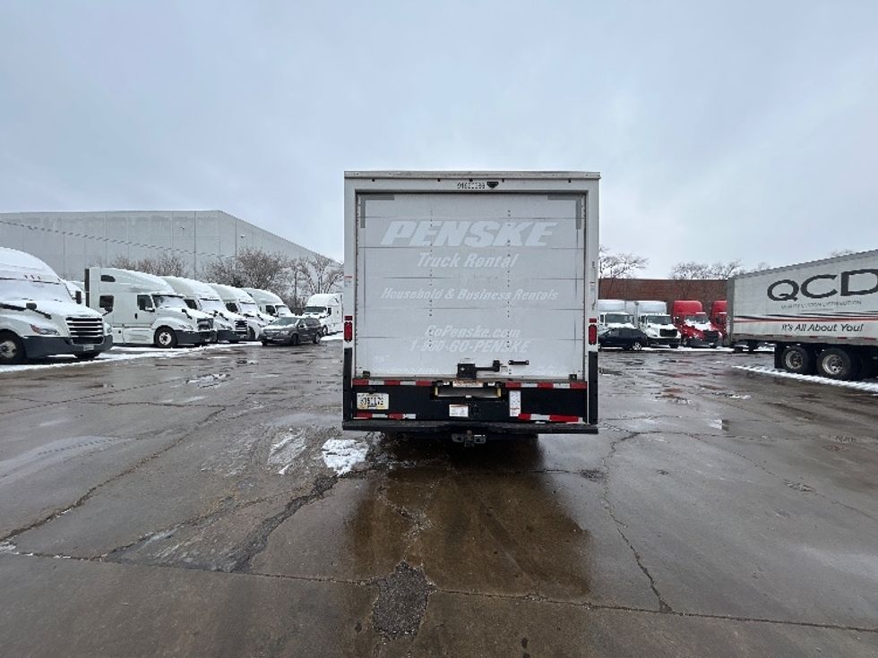 Light Duty Box Truck-Light and Medium Duty Trucks-GMC-2021-Savana G33903-Chicago (Melrose Park)-IL-118,995\n\t\tmiles-$ 27,750 - Image 6