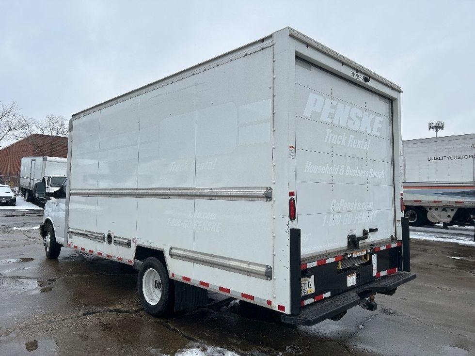 Light Duty Box Truck-Light and Medium Duty Trucks-GMC-2021-Savana G33903-Chicago (Melrose Park)-IL-118,995\n\t\tmiles-$ 27,750 - Image 5