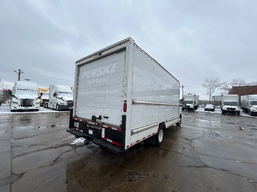 Light Duty Box Truck-Light and Medium Duty Trucks-GMC-2021-Savana G33903-Chicago (Melrose Park)-IL-118,995\n\t\tmiles-$ 27,750 - Image 12