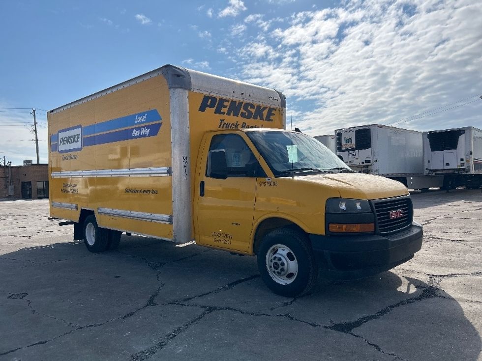 Light Duty Box Truck-Light and Medium Duty Trucks-GMC-2021-Savana G33903-Chicago (Melrose Park)-IL-70,863\n\t\tmiles-$ 30,250 - Image 1