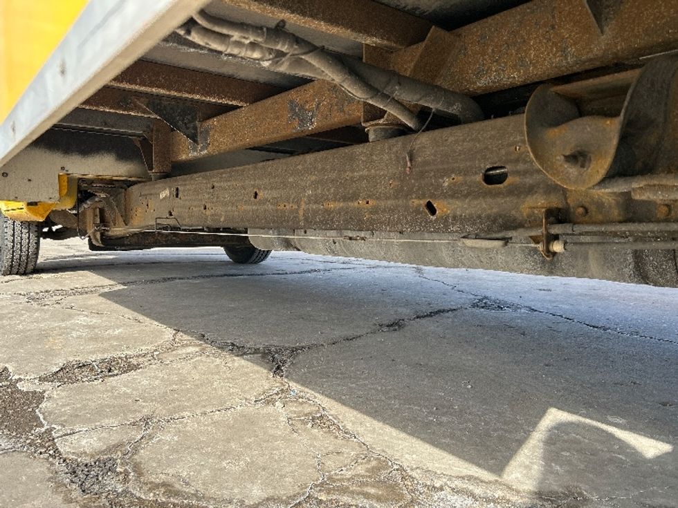 Light Duty Box Truck-Light and Medium Duty Trucks-GMC-2021-Savana G33903-Chicago (Melrose Park)-IL-70,863\n\t\tmiles-$ 30,250 - Image 5