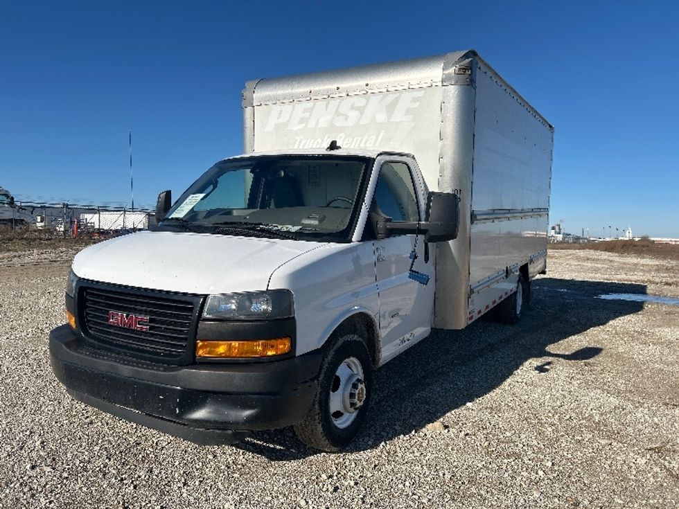 Light Duty Box Truck-Light and Medium Duty Trucks-GMC-2021-Savana G33903-Chicago (Melrose Park)-IL-92,379\n\t\tmiles-$ 30,750 - Image 3
