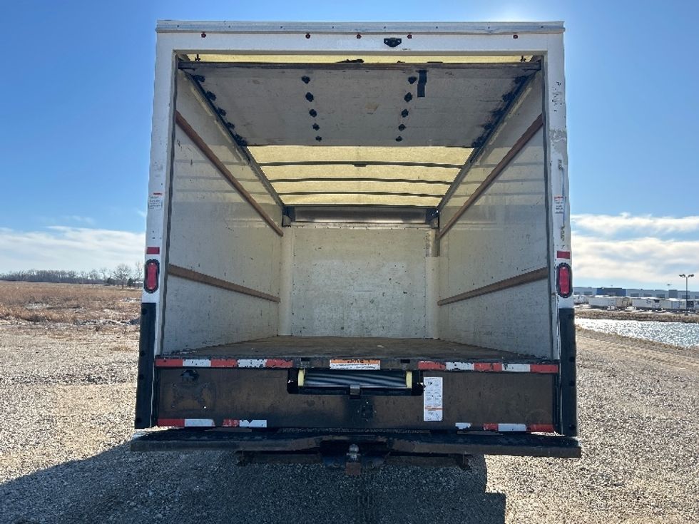 Light Duty Box Truck-Light and Medium Duty Trucks-GMC-2021-Savana G33903-Chicago (Melrose Park)-IL-92,379\n\t\tmiles-$ 30,750 - Image 8