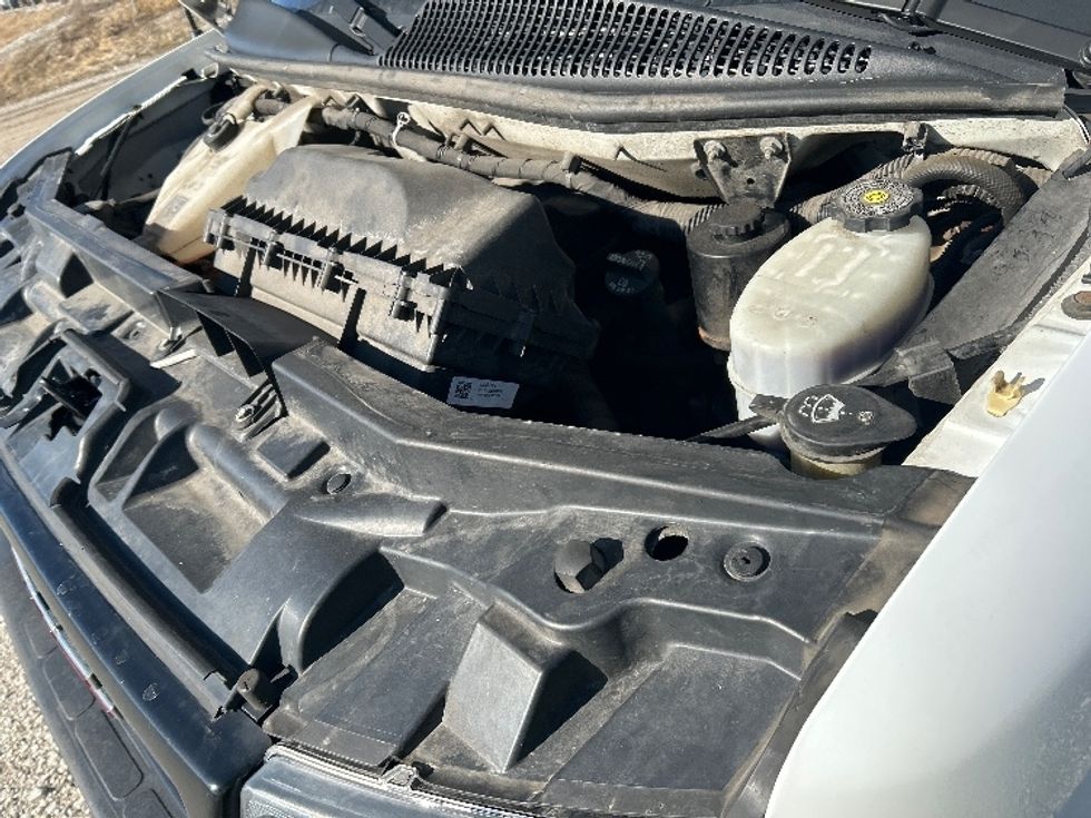 Light Duty Box Truck-Light and Medium Duty Trucks-GMC-2021-Savana G33903-Chicago (Melrose Park)-IL-92,379\n\t\tmiles-$ 30,750 - Image 24