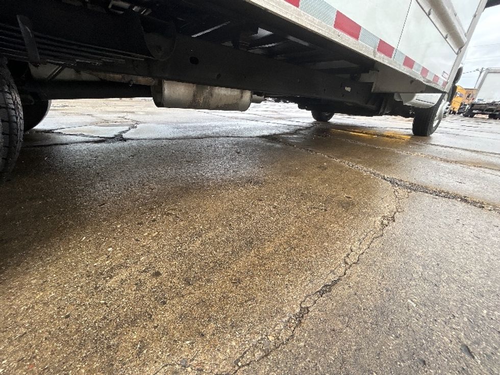 Light Duty Box Truck-Light and Medium Duty Trucks-GMC-2021-Savana G33903-Chicago (Melrose Park)-IL-97,009\n\t\tmiles-$ 30,250 - Image 14