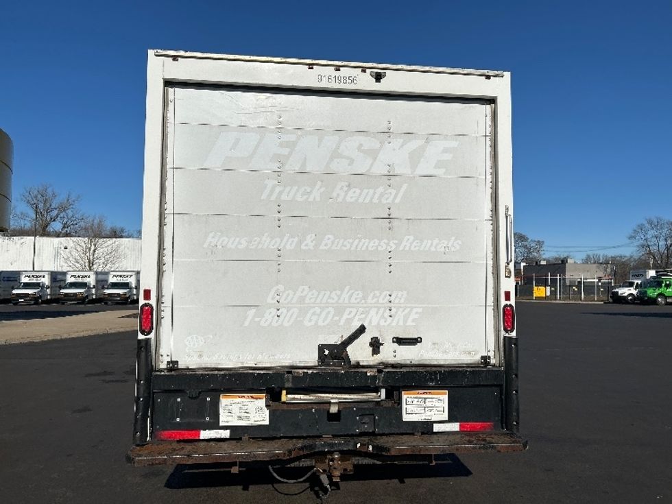 Light Duty Box Truck-Light and Medium Duty Trucks-GMC-2021-Savana G33903-Chicopee-MA-100,628\n\t\tmiles-$ 27,750 - Image 7