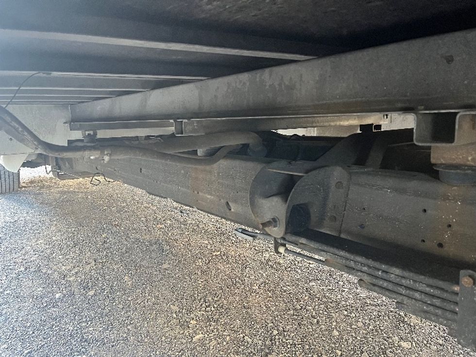 Light Duty Box Truck-Light and Medium Duty Trucks-GMC-2021-Savana G33903-Chicopee-MA-111,513\n\t\tmiles-$ 26,500 - Image 5