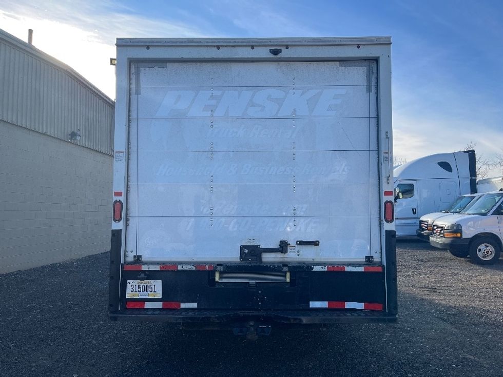 Light Duty Box Truck-Light and Medium Duty Trucks-GMC-2021-Savana G33903-Chicopee-MA-111,513\n\t\tmiles-$ 26,500 - Image 7