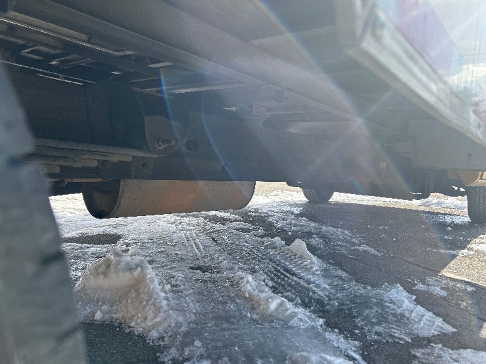 Light Duty Box Truck-Light and Medium Duty Trucks-GMC-2021-Savana G33903-Chicopee-MA-113,513\n\t\tmiles-$ 23,500 - Image 14