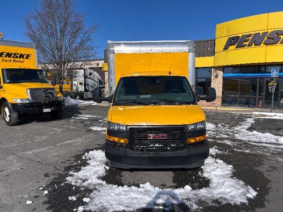 Light Duty Box Truck-Light and Medium Duty Trucks-GMC-2021-Savana G33903-Chicopee-MA-113,513\n\t\tmiles-$ 23,500 - Image 2