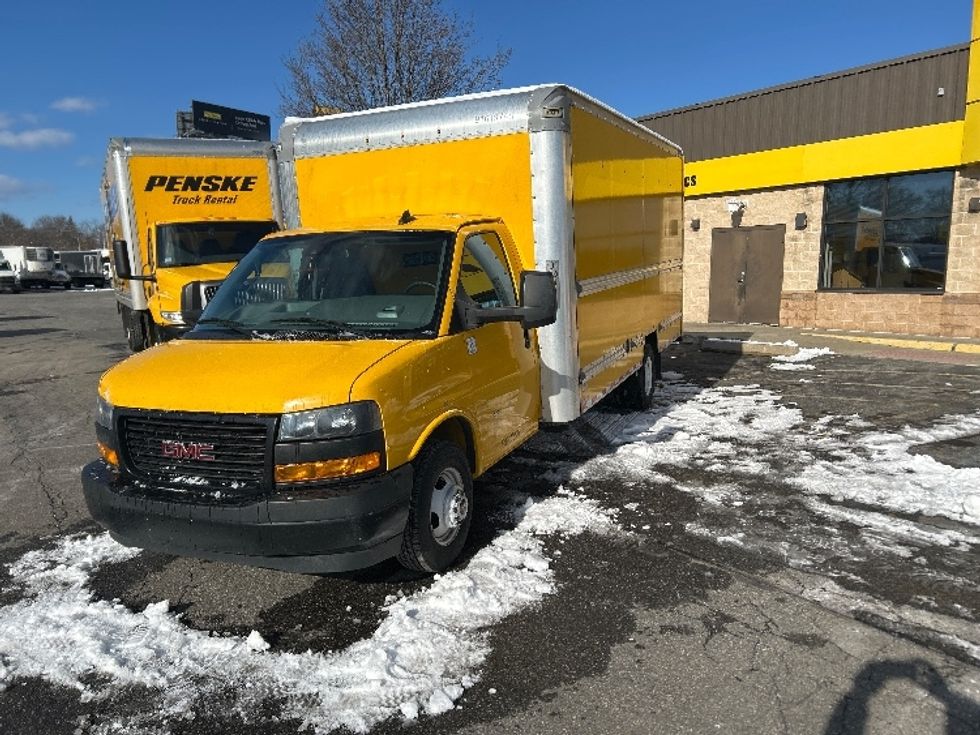 Light Duty Box Truck-Light and Medium Duty Trucks-GMC-2021-Savana G33903-Chicopee-MA-113,513\n\t\tmiles-$ 23,500 - Image 3