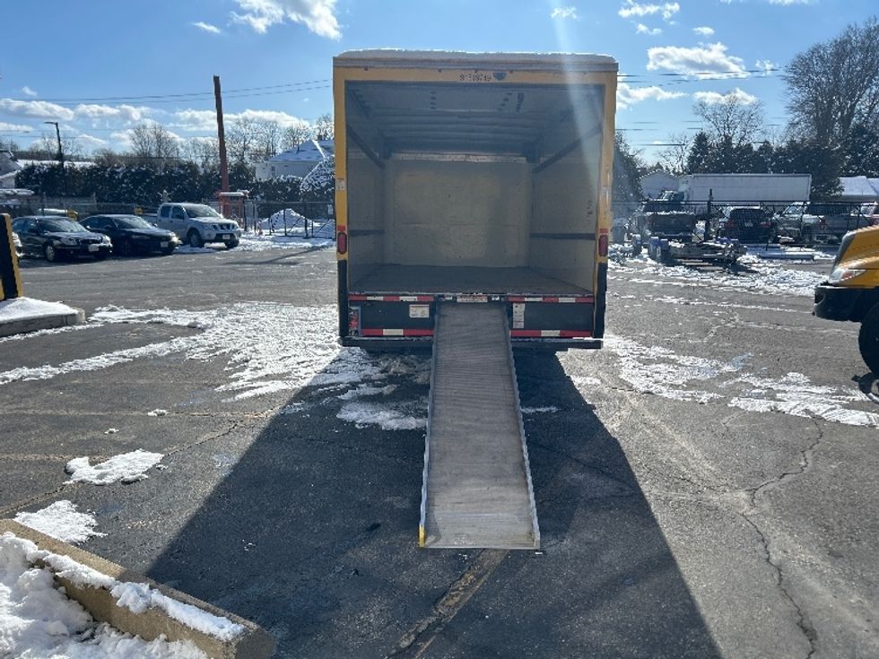 Light Duty Box Truck-Light and Medium Duty Trucks-GMC-2021-Savana G33903-Chicopee-MA-113,513\n\t\tmiles-$ 23,500 - Image 9