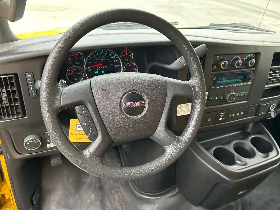 Light Duty Box Truck-Light and Medium Duty Trucks-GMC-2021-Savana G33903-Chicopee-MA-123,902\n\t\tmiles-$ 22,250 - Image 17