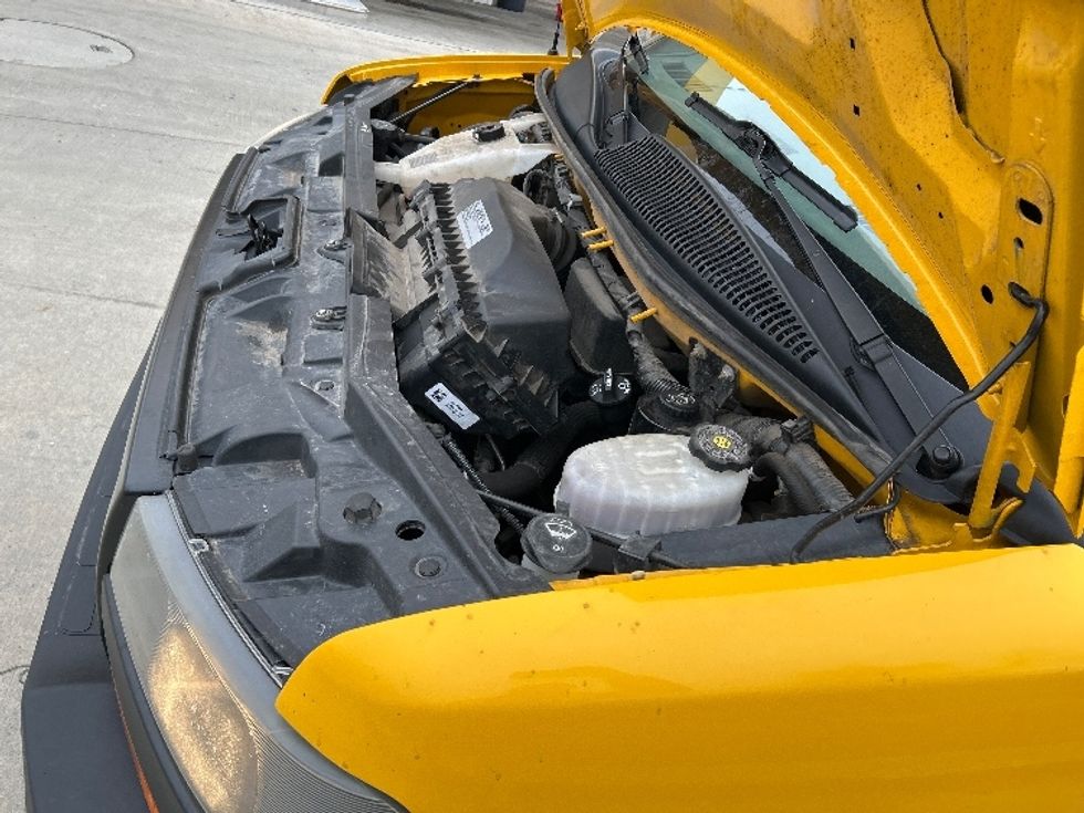 Light Duty Box Truck-Light and Medium Duty Trucks-GMC-2021-Savana G33903-Chicopee-MA-123,902\n\t\tmiles-$ 22,250 - Image 24