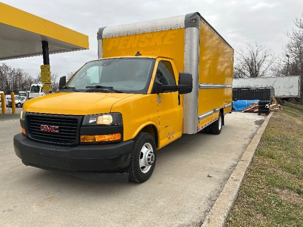 Light Duty Box Truck-Light and Medium Duty Trucks-GMC-2021-Savana G33903-Chicopee-MA-123,902\n\t\tmiles-$ 22,250 - Image 3