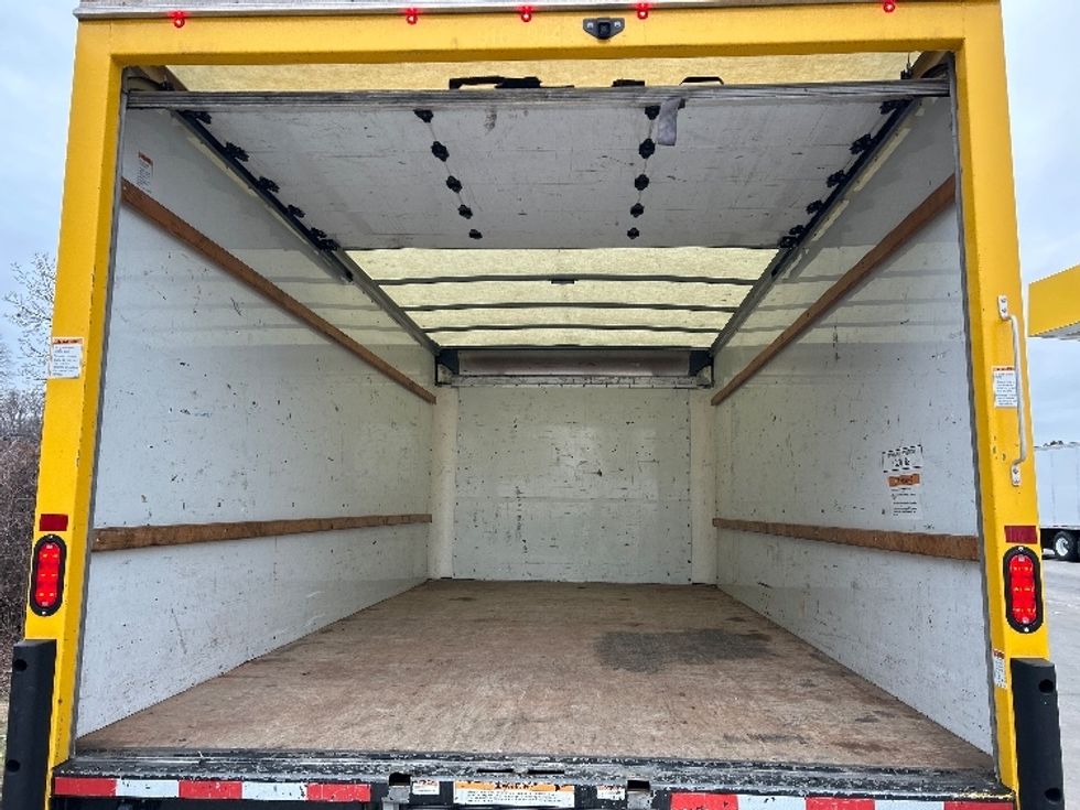 Light Duty Box Truck-Light and Medium Duty Trucks-GMC-2021-Savana G33903-Chicopee-MA-123,902\n\t\tmiles-$ 22,250 - Image 9