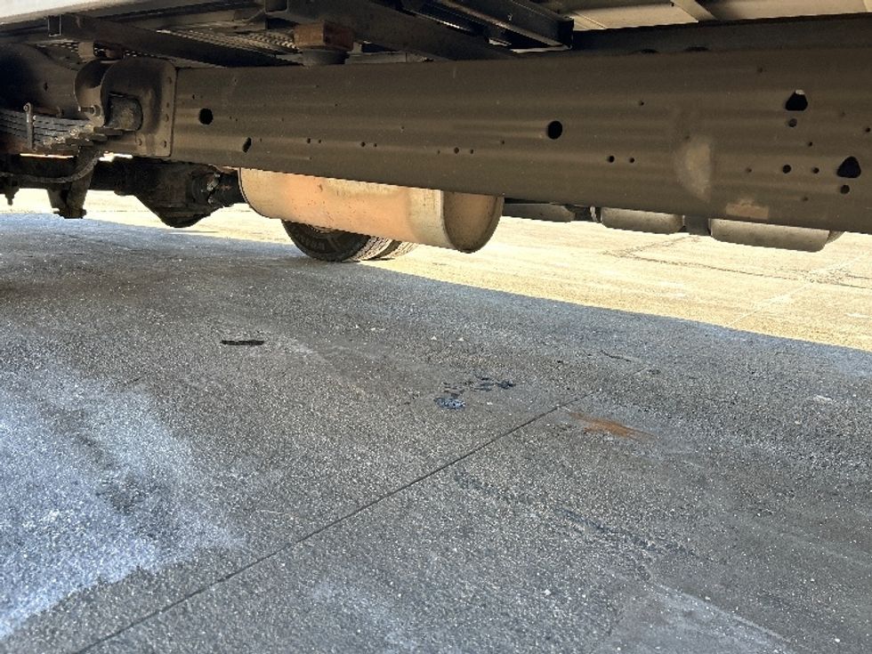 Light Duty Box Truck-Light and Medium Duty Trucks-GMC-2021-Savana G33903-Chicopee-MA-132,352\n\t\tmiles-$ 24,000 - Image 14