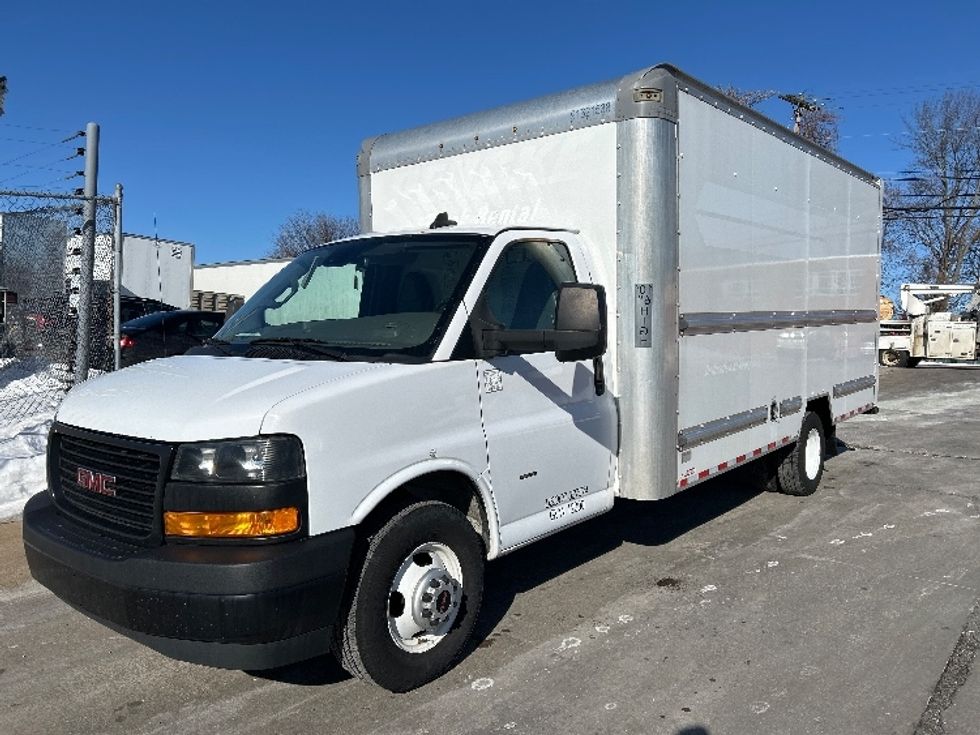 Light Duty Box Truck-Light and Medium Duty Trucks-GMC-2021-Savana G33903-Chicopee-MA-132,352\n\t\tmiles-$ 24,000 - Image 3
