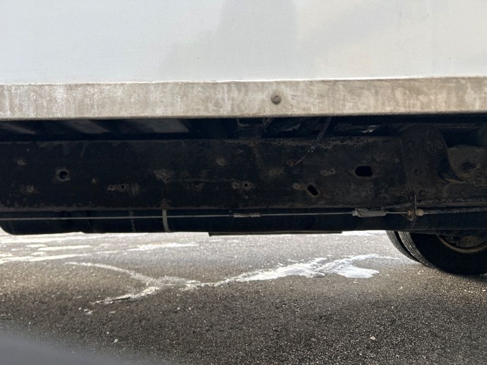 Light Duty Box Truck-Light and Medium Duty Trucks-GMC-2021-Savana G33903-Chicopee-MA-86,935\n\t\tmiles-$ 29,000 - Image 5