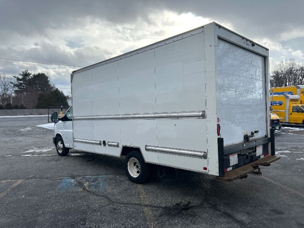 Light Duty Box Truck-Light and Medium Duty Trucks-GMC-2021-Savana G33903-Chicopee-MA-86,935\n\t\tmiles-$ 29,000 - Image 6