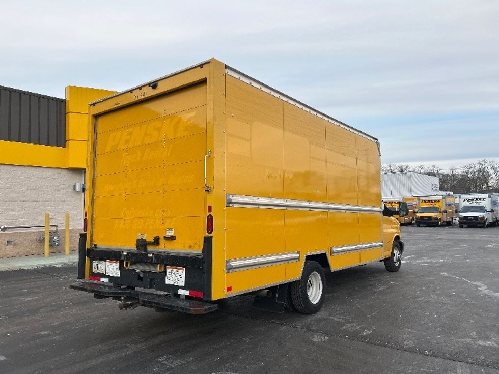 Light Duty Box Truck-Light and Medium Duty Trucks-GMC-2021-Savana G33903-Chicopee-MA-90,406\n\t\tmiles-$ 26,000 - Image 11