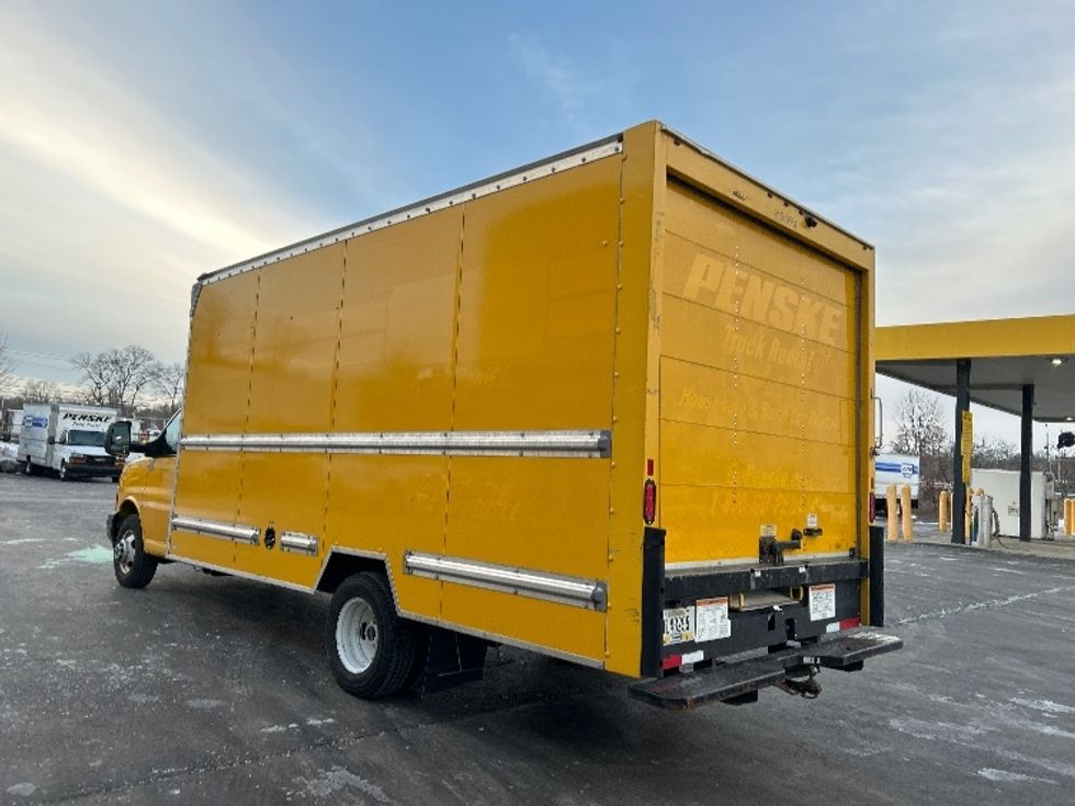 Light Duty Box Truck-Light and Medium Duty Trucks-GMC-2021-Savana G33903-Chicopee-MA-90,406\n\t\tmiles-$ 26,000 - Image 6