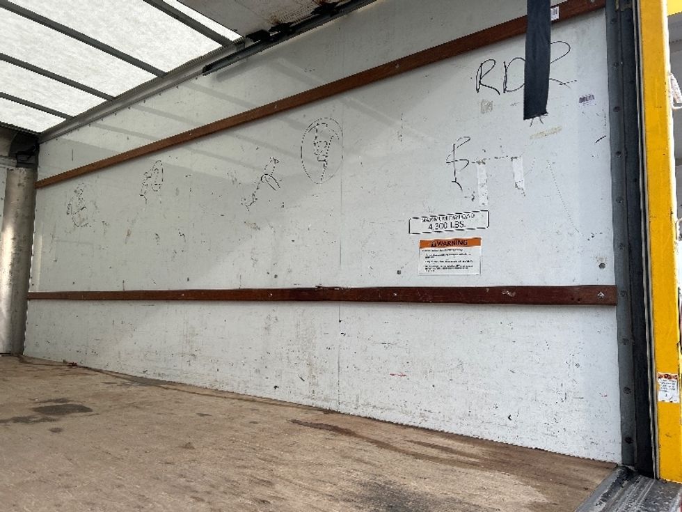 Light Duty Box Truck-Light and Medium Duty Trucks-GMC-2021-Savana G33903-Chicopee-MA-90,905\n\t\tmiles-$ 26,000 - Image 10