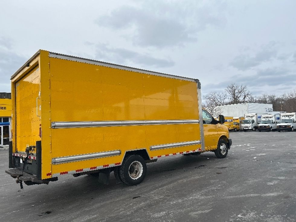 Light Duty Box Truck-Light and Medium Duty Trucks-GMC-2021-Savana G33903-Chicopee-MA-90,905\n\t\tmiles-$ 26,000 - Image 11