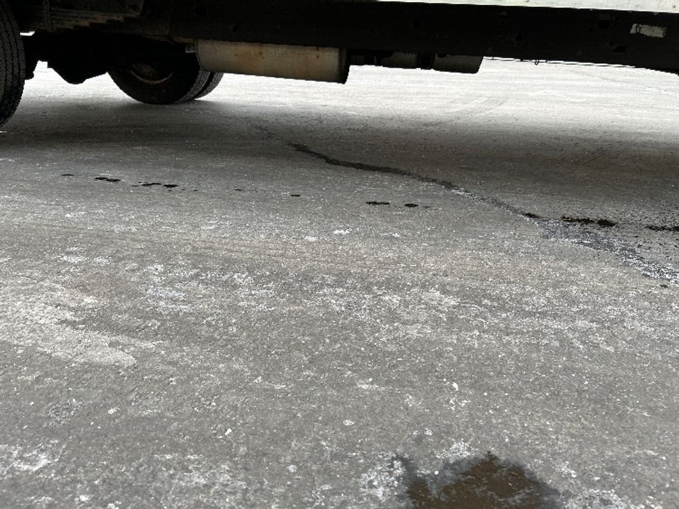 Light Duty Box Truck-Light and Medium Duty Trucks-GMC-2021-Savana G33903-Chicopee-MA-90,905\n\t\tmiles-$ 26,000 - Image 12