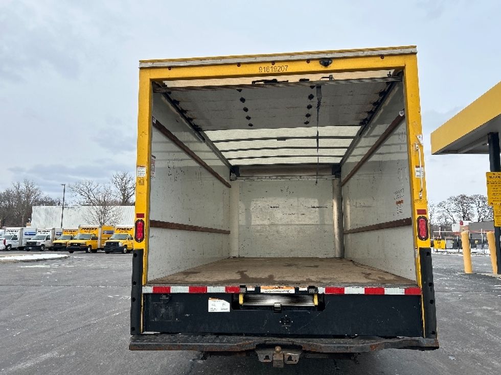 Light Duty Box Truck-Light and Medium Duty Trucks-GMC-2021-Savana G33903-Chicopee-MA-90,905\n\t\tmiles-$ 26,000 - Image 8