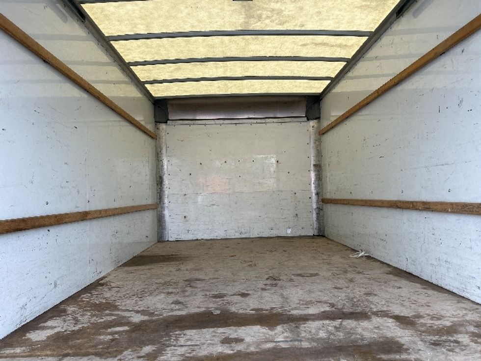 Light Duty Box Truck-Light and Medium Duty Trucks-GMC-2021-Savana G33903-Chicopee-MA-92,966\n\t\tmiles-$ 28,500 - Image 8