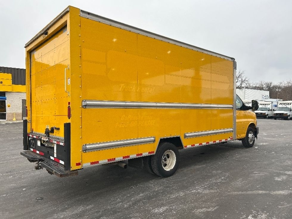 Light Duty Box Truck-Light and Medium Duty Trucks-GMC-2021-Savana G33903-Chicopee-MA-95,440\n\t\tmiles-$ 25,500 - Image 11