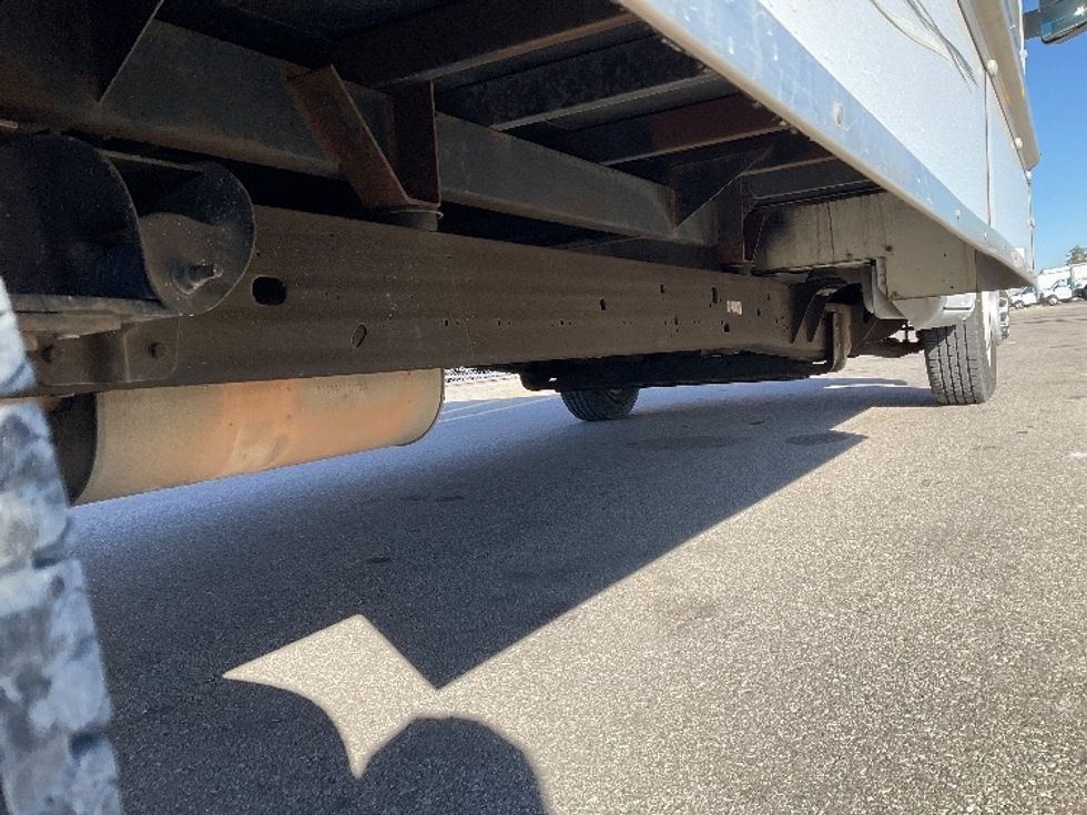 Light Duty Box Truck-Light and Medium Duty Trucks-GMC-2021-Savana G33903-Cincinnati-OH-100,271\n\t\tmiles-$ 28,500 - Image 14