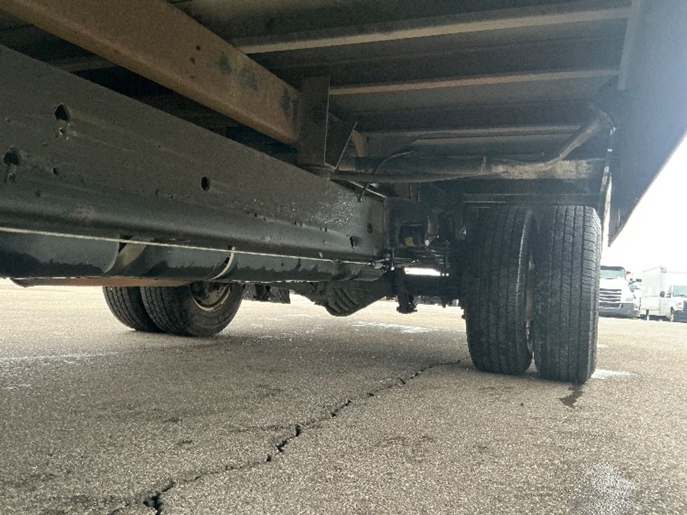 Light Duty Box Truck-Light and Medium Duty Trucks-GMC-2021-Savana G33903-Cincinnati-OH-101,172\n\t\tmiles-$ 28,500 - Image 4