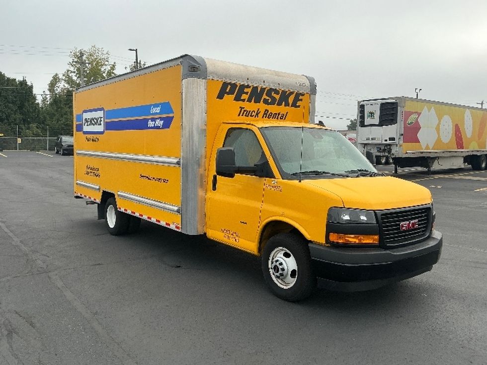 Light Duty Box Truck-Light and Medium Duty Trucks-GMC-2021-Savana G33903-Cincinnati-OH-80,124\n\t\tmiles-$ 27,000 - Image 1