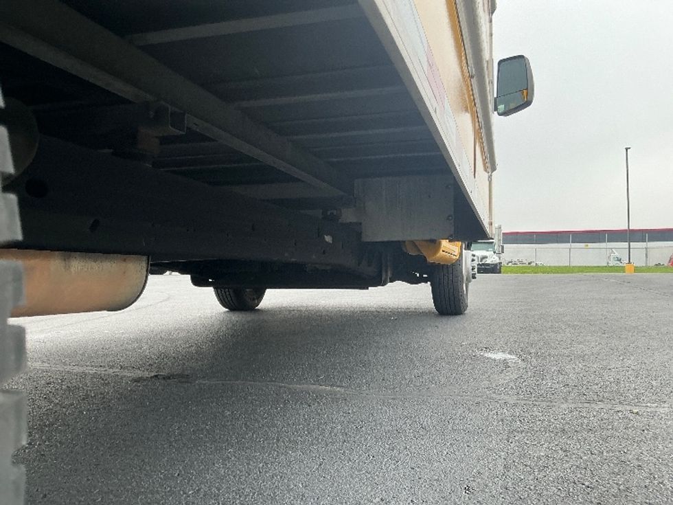 Light Duty Box Truck-Light and Medium Duty Trucks-GMC-2021-Savana G33903-Cincinnati-OH-80,124\n\t\tmiles-$ 27,000 - Image 14