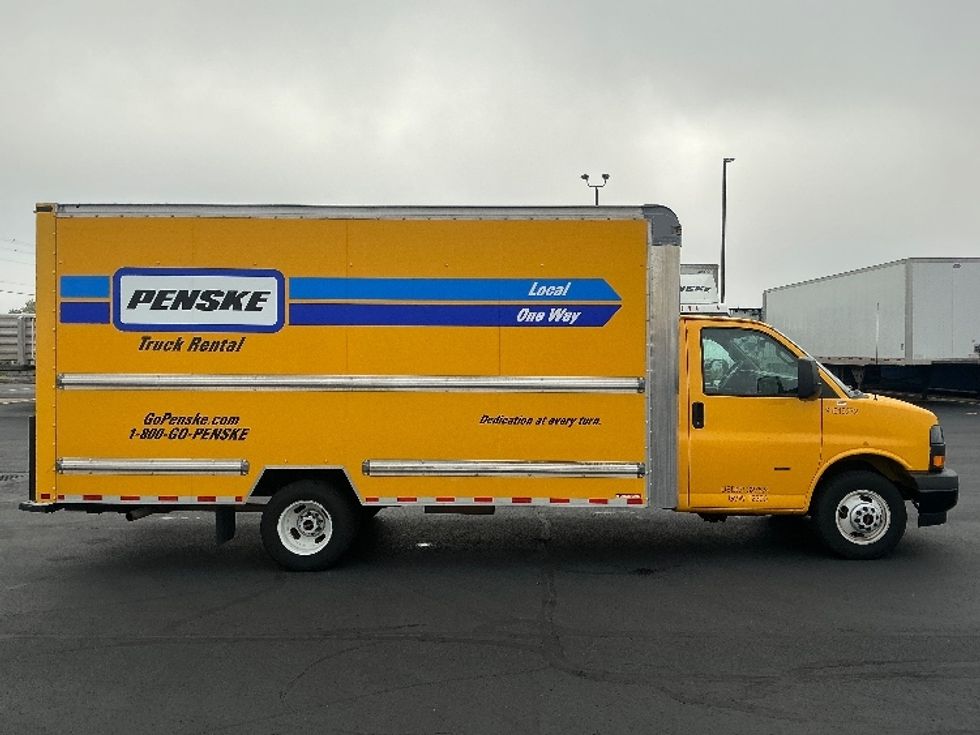 Light Duty Box Truck-Light and Medium Duty Trucks-GMC-2021-Savana G33903-Cincinnati-OH-80,124\n\t\tmiles-$ 27,000 - Image 15