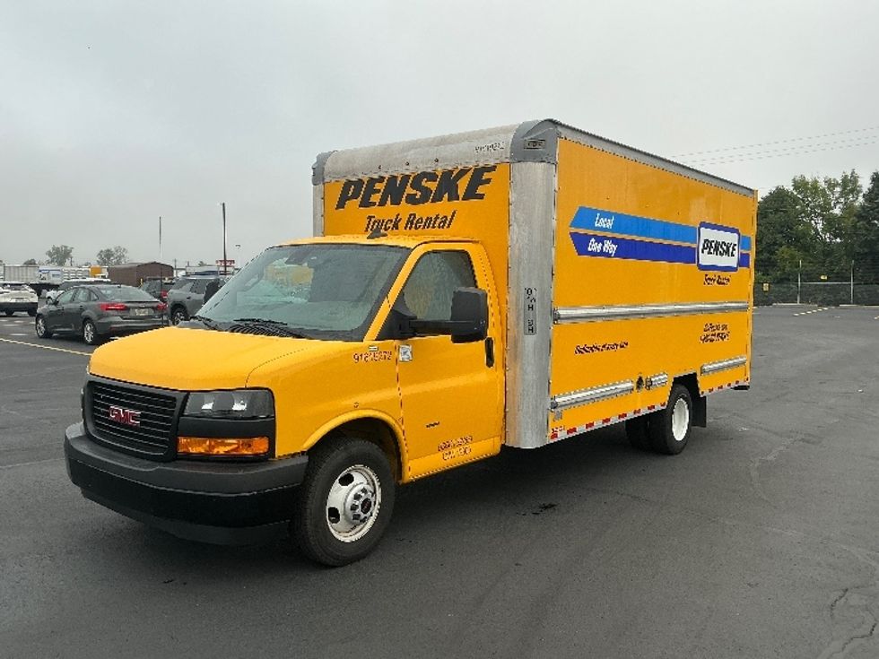 Light Duty Box Truck-Light and Medium Duty Trucks-GMC-2021-Savana G33903-Cincinnati-OH-80,124\n\t\tmiles-$ 27,000 - Image 3