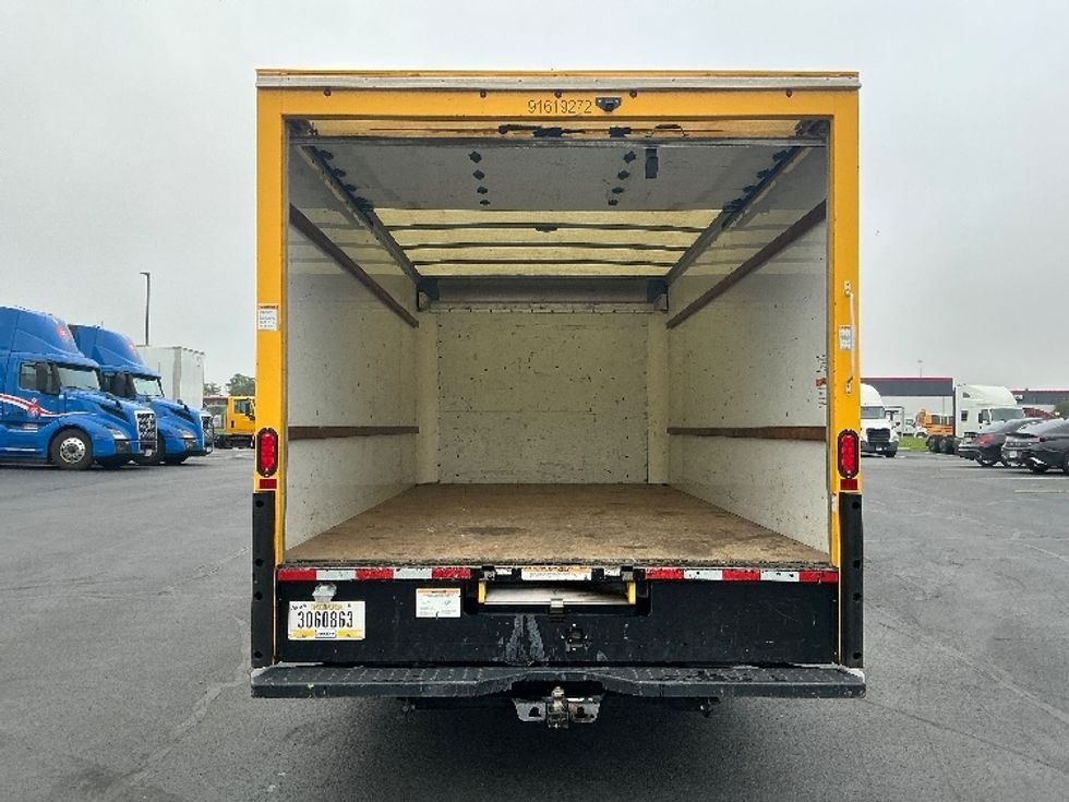 Light Duty Box Truck-Light and Medium Duty Trucks-GMC-2021-Savana G33903-Cincinnati-OH-80,124\n\t\tmiles-$ 27,000 - Image 8