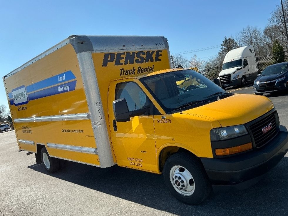 Light Duty Box Truck-Light and Medium Duty Trucks-GMC-2021-Savana G33903-Cincinnati-OH-92,348\n\t\tmiles-$ 25,000 - Image 1