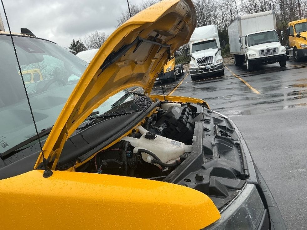 Light Duty Box Truck-Light and Medium Duty Trucks-GMC-2021-Savana G33903-Cincinnati-OH-94,976\n\t\tmiles-$ 24,750 - Image 20