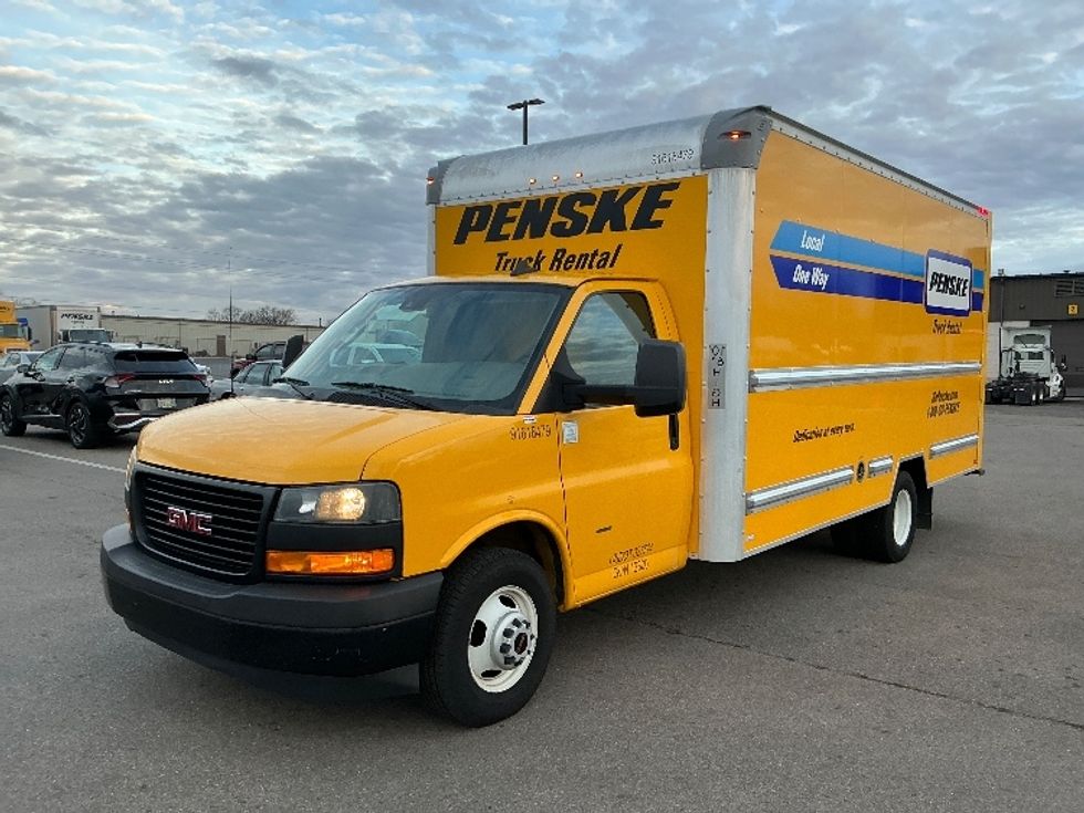 Light Duty Box Truck-Light and Medium Duty Trucks-GMC-2021-Savana G33903-Cincinnati-OH-97,311\n\t\tmiles-$ 24,500 - Image 3