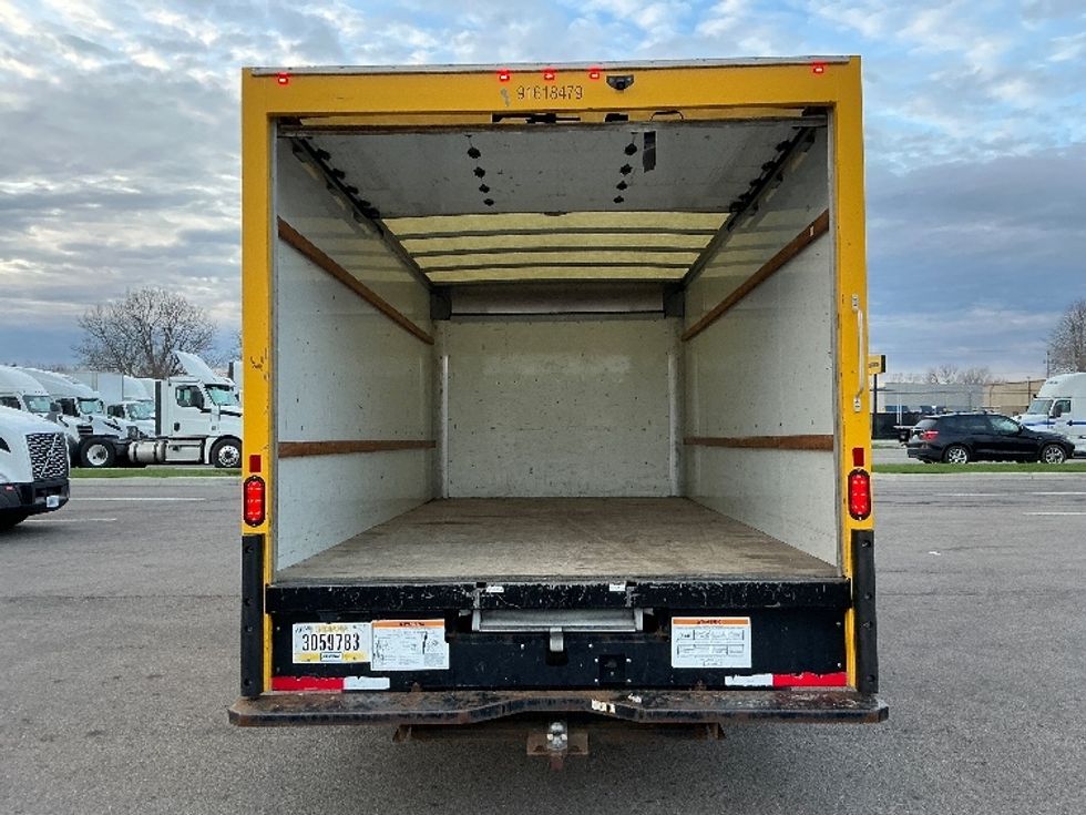 Light Duty Box Truck-Light and Medium Duty Trucks-GMC-2021-Savana G33903-Cincinnati-OH-97,311\n\t\tmiles-$ 24,500 - Image 8