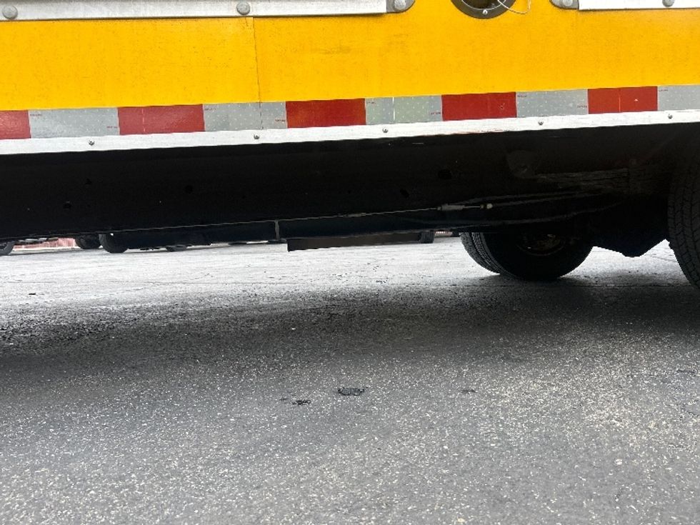 Light Duty Box Truck-Light and Medium Duty Trucks-GMC-2021-Savana G33903-City Of Industry-CA-89,986\n\t\tmiles-$ 27,000 - Image 5
