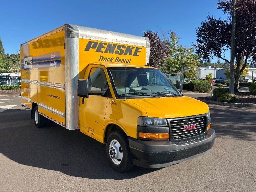 Light Duty Box Truck-Light and Medium Duty Trucks-GMC-2021-Savana G33903-Clackamas-OR-102,047\n\t\tmiles-$ 26,750 - Image 1